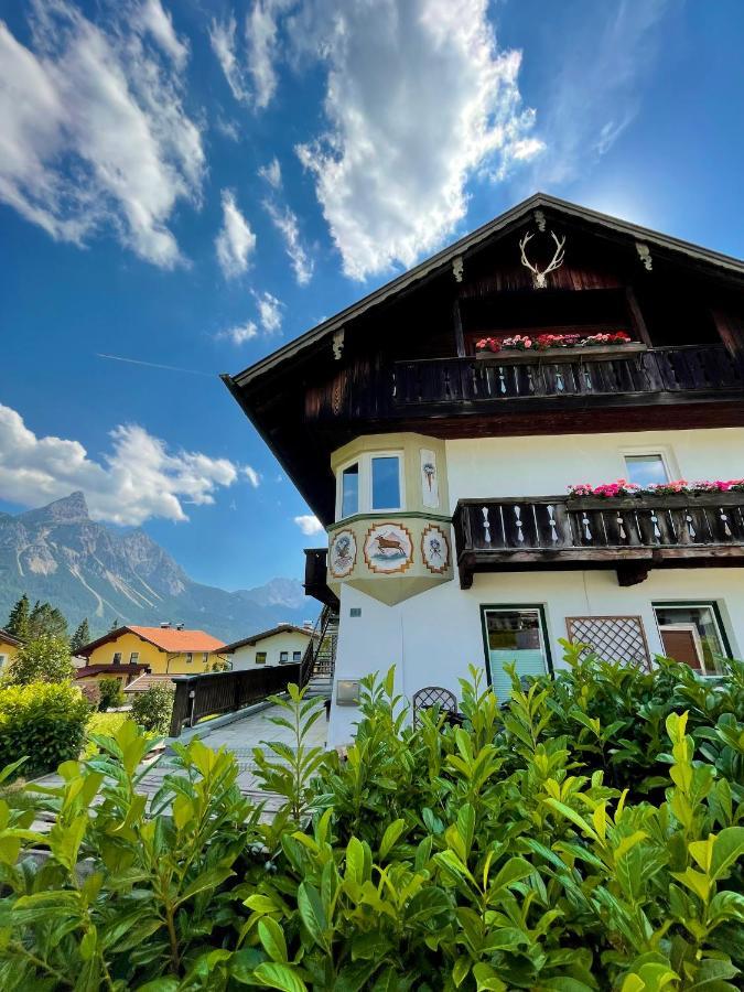 Apartament Haus Blaesi Ehrwald Zewnętrze zdjęcie
